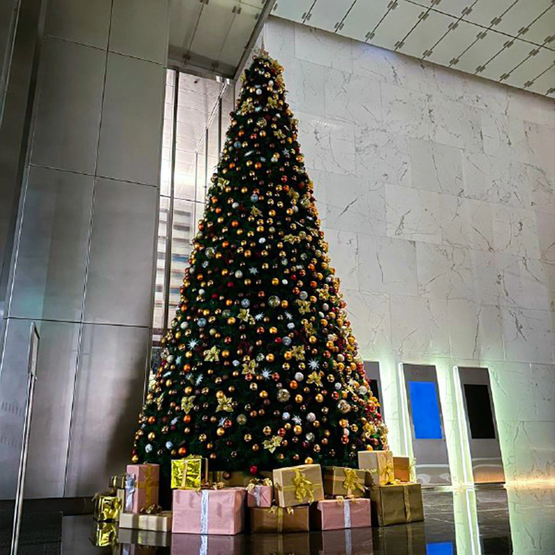 gucco tower commercial christmas decorations